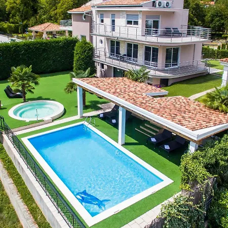 Casa vacanze Nicole By Interhome Matulji